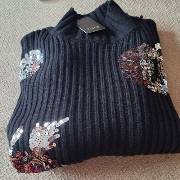 FATE Long Sleeved Black Mocked Neck w/Sequins - Picture 7 of 7